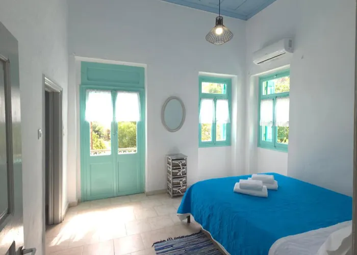 בית נופש Fos House - Harbour View