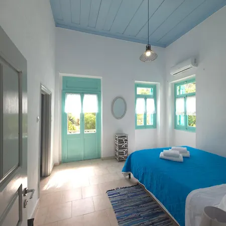 Fos House - Harbour View